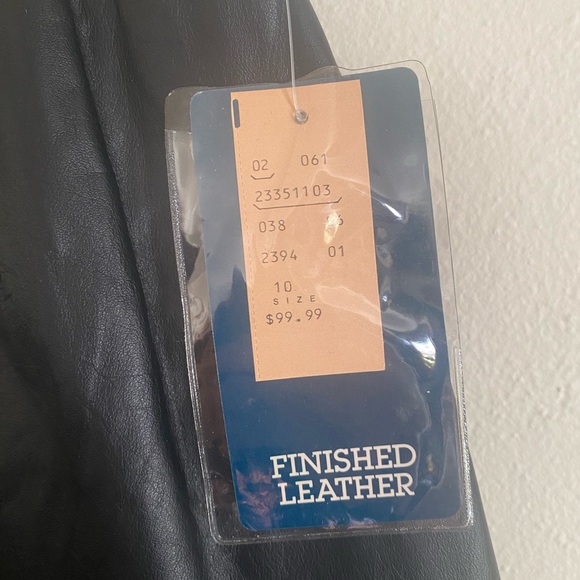 Vintage 90’s Chia Black Leather Pencil Skirt with Tags - Picture 2 of 7